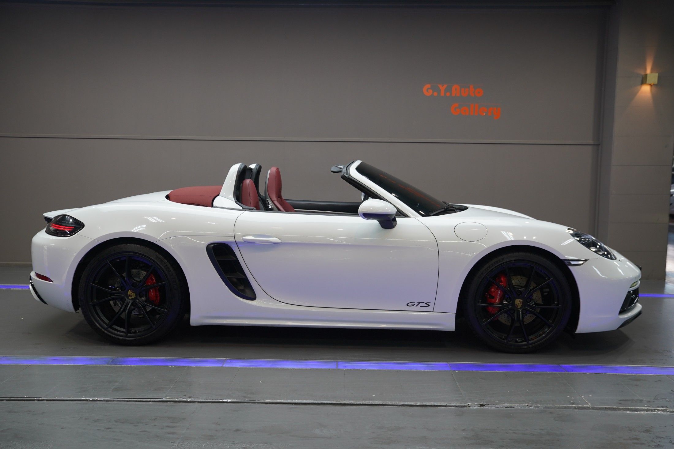 PORSCHE 718 BOXSTER 2019