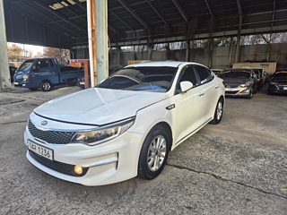 KIA K5 2016