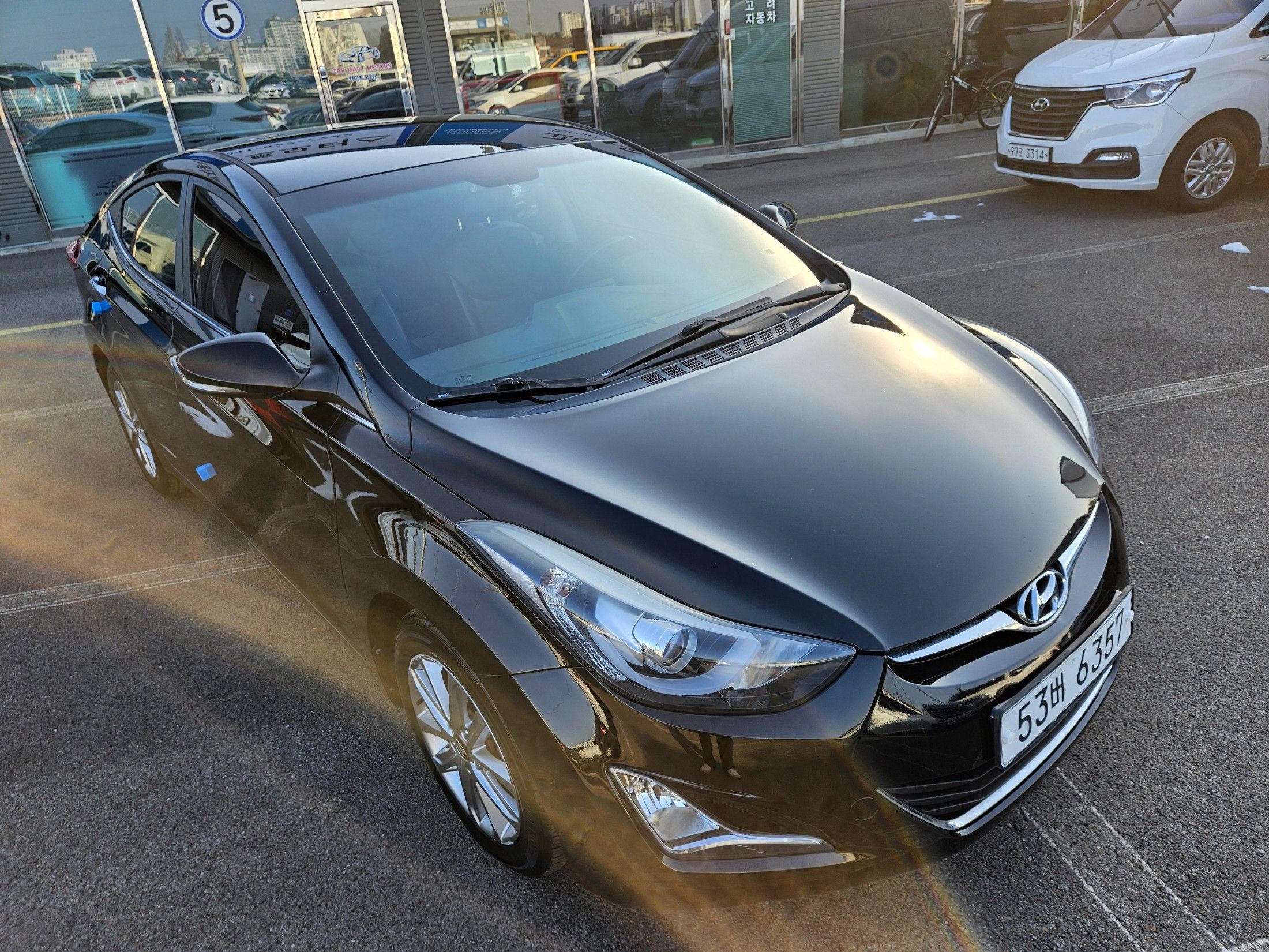 HYUNDAI AVANTE 2014