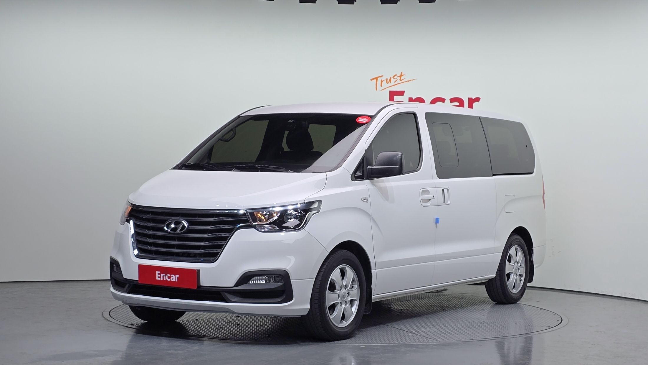 HYUNDAI STAREX GRAND