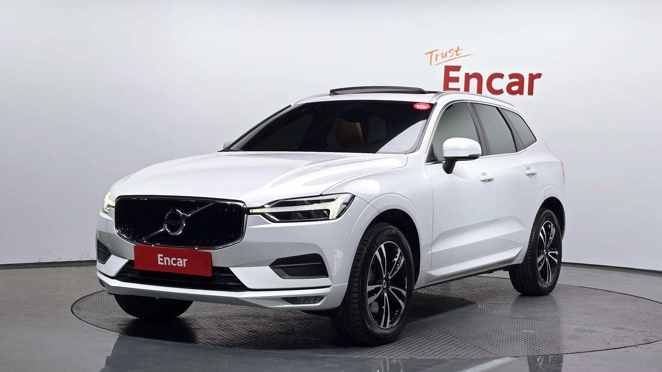 VOLVO XC60 2020