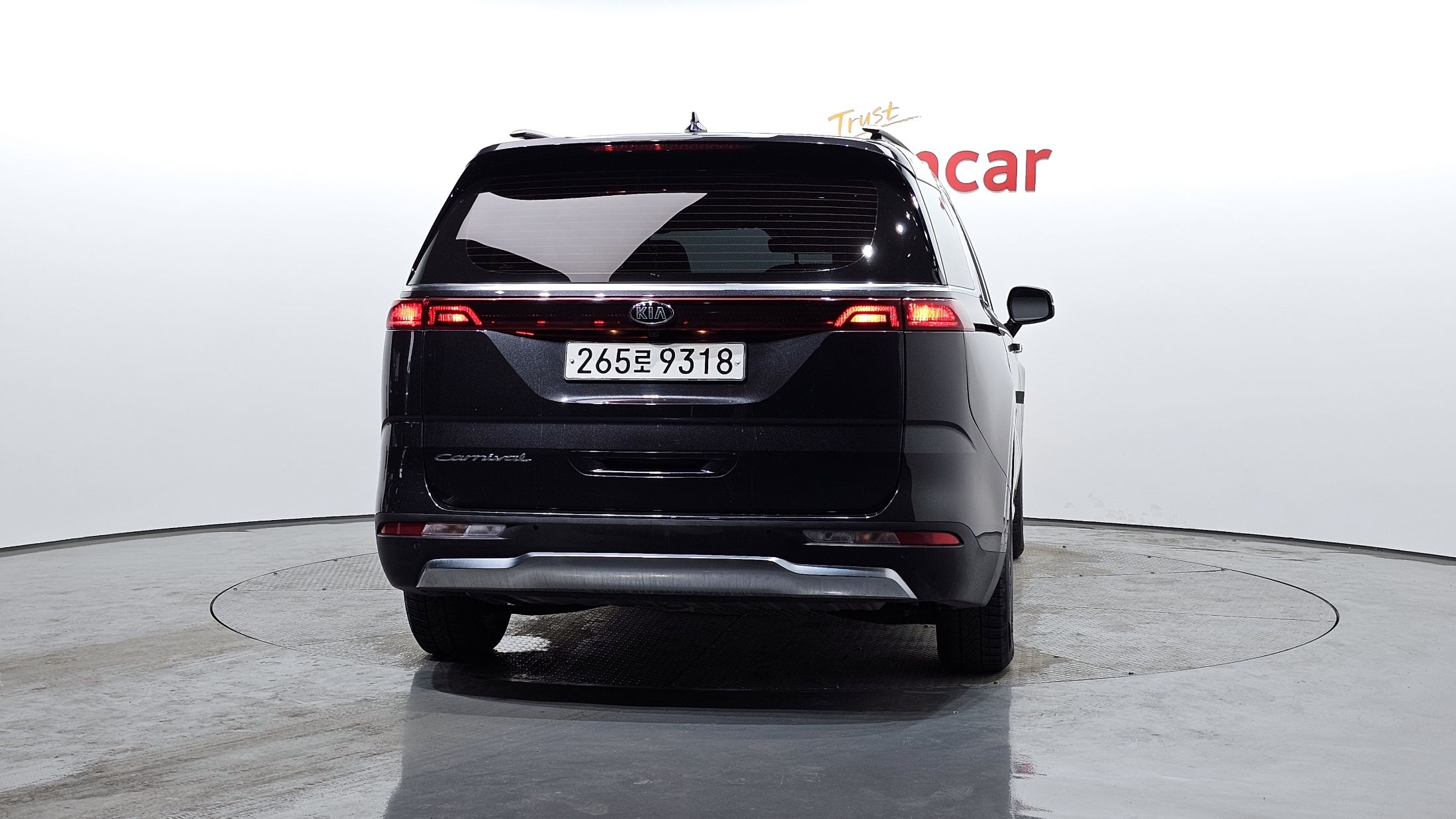 KIA CARNIVAL 2021