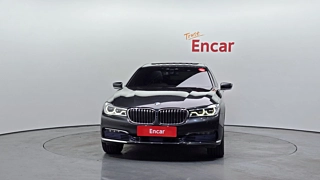BMW 7-SERIES G11 2016