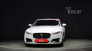 JAGUAR XF X260 2017
