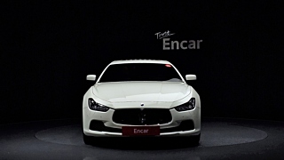 MASERATI GHIBLI 2015