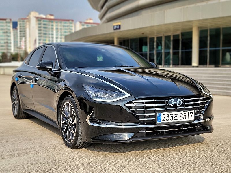 HYUNDAI SONATA HYBRID DN8