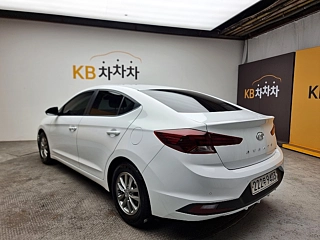 HYUNDAI AVANTE AD  2020