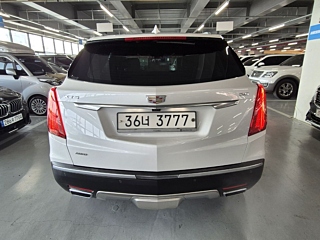 CADILLAC XT5 2017