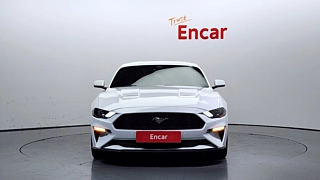 FORD MUSTANG 2023