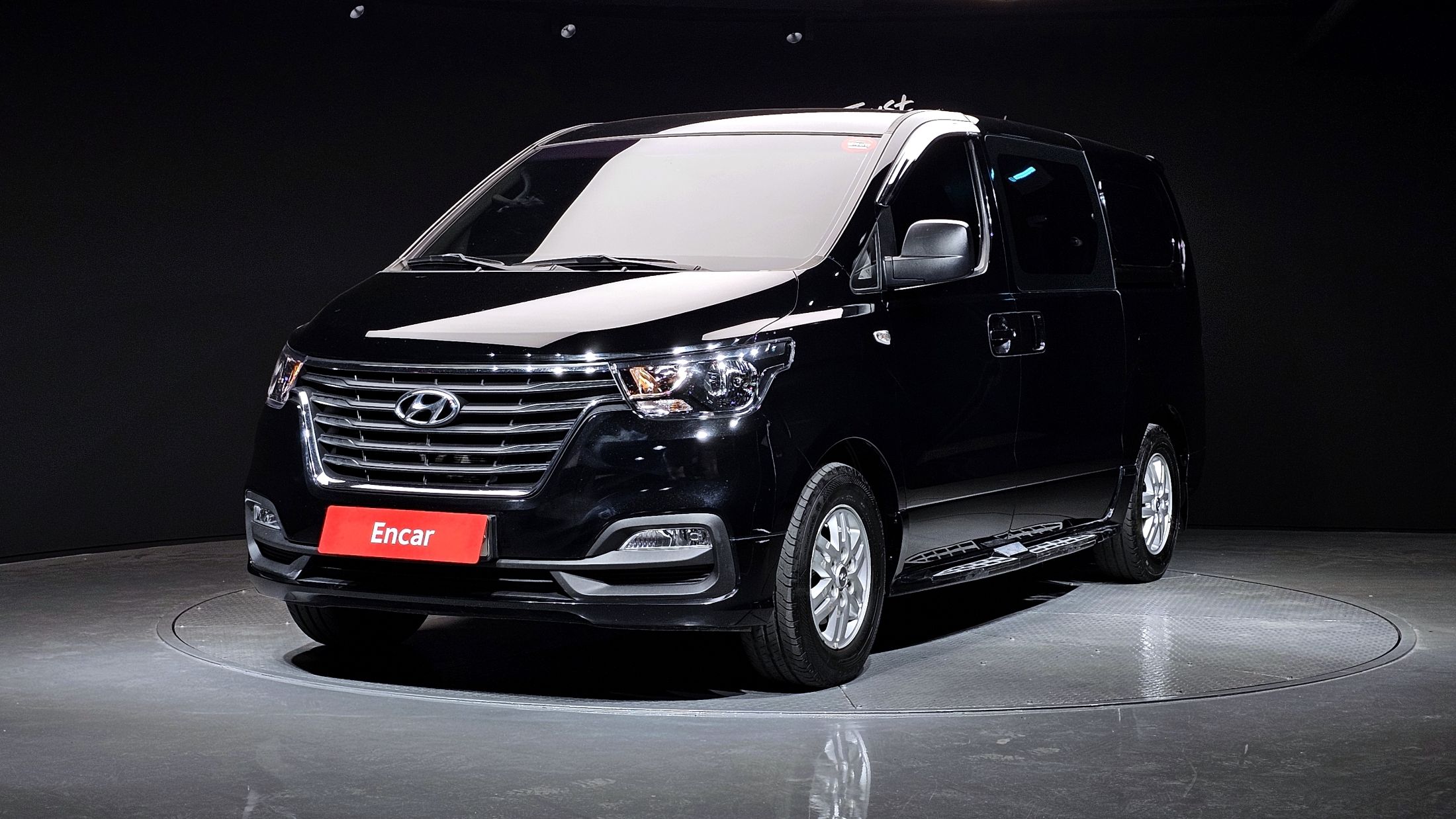 HYUNDAI STAREX GRAND