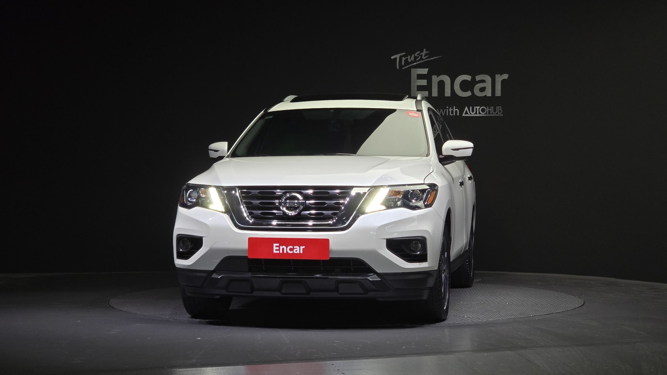 NISSAN PATHFINDER 2018