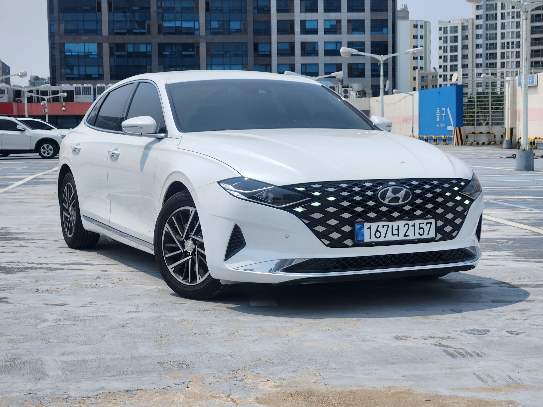HYUNDAI GRANDEUR IG