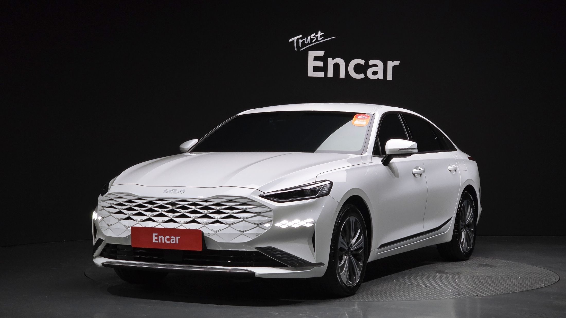 KIA K8 HYBRID 2023
