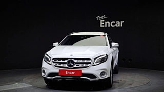 MERCEDES BENZ GLA-CLASS X156 2019
