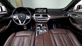 BMW 5-SERIES G30 2018
