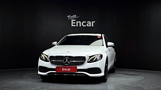 MERCEDES BENZ E-CLASS W213 2017