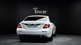 MERCEDES BENZ E-CLASS W213 2017