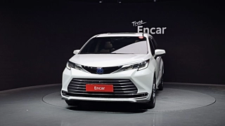 TOYOTA SIENNA 2022