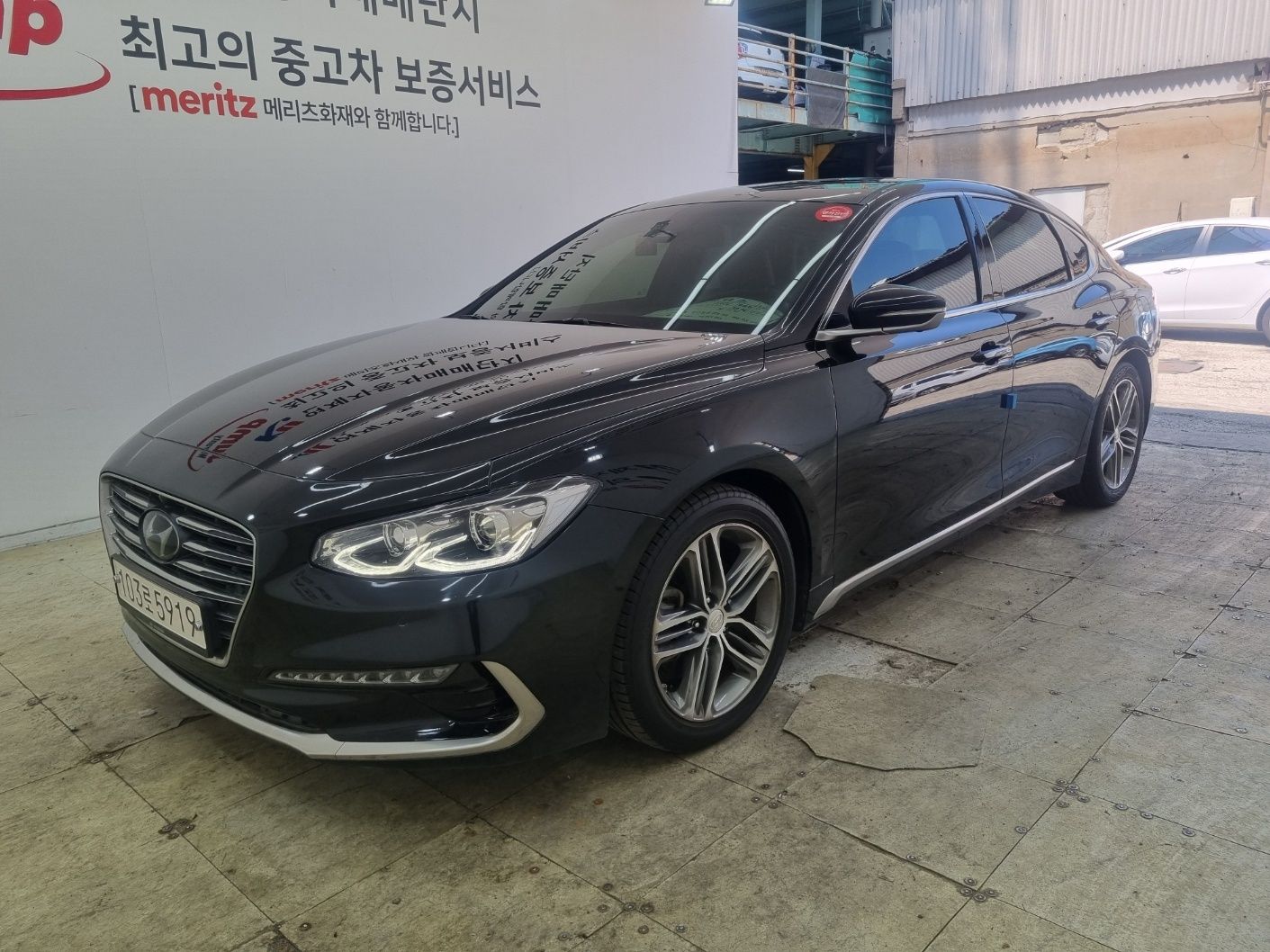 HYUNDAI GRANDEUR IG 2017