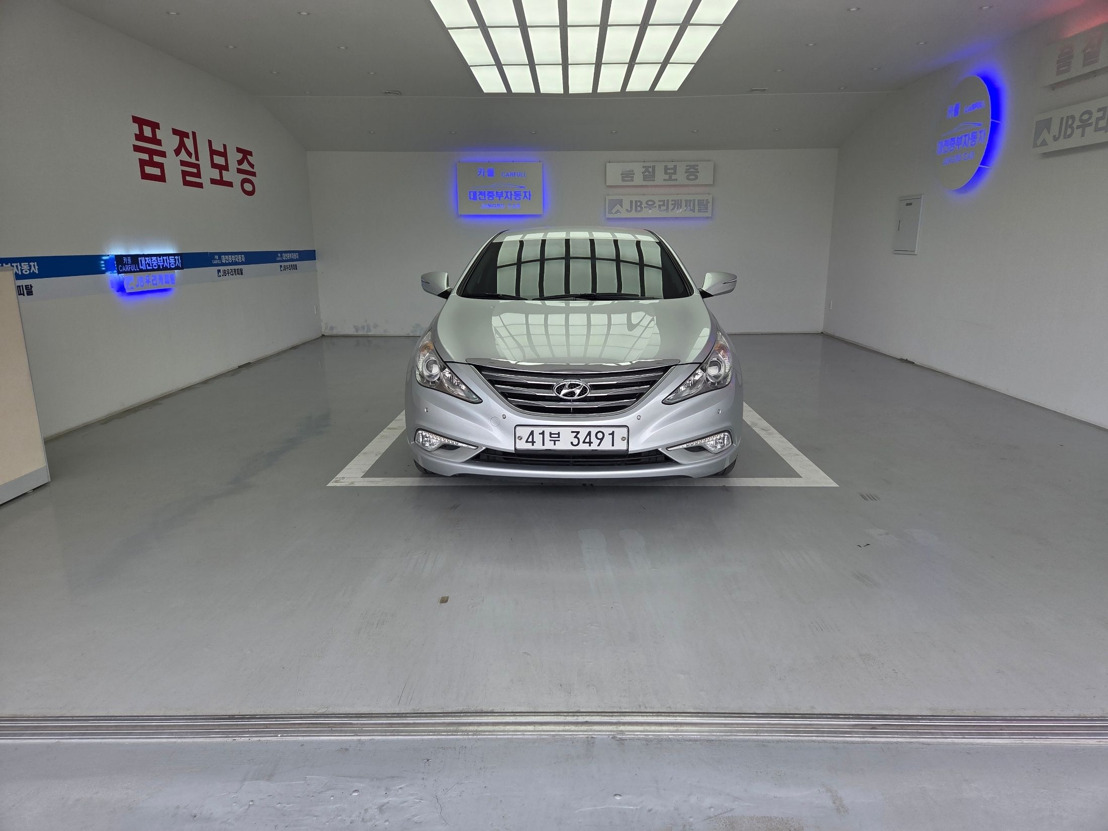 HYUNDAI SONATA THE BRILLIANT 2012