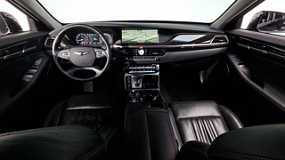 GENESIS EQ900 2017