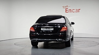 MERCEDES BENZ E-CLASS W213 2020