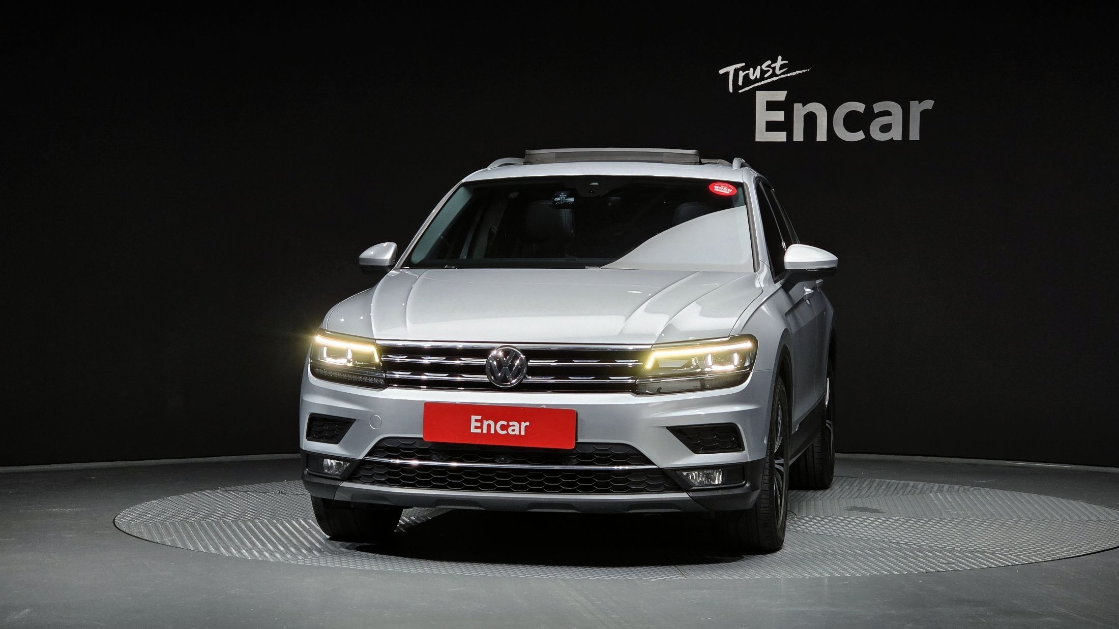 VOLKSWAGEN TIGUAN 2019