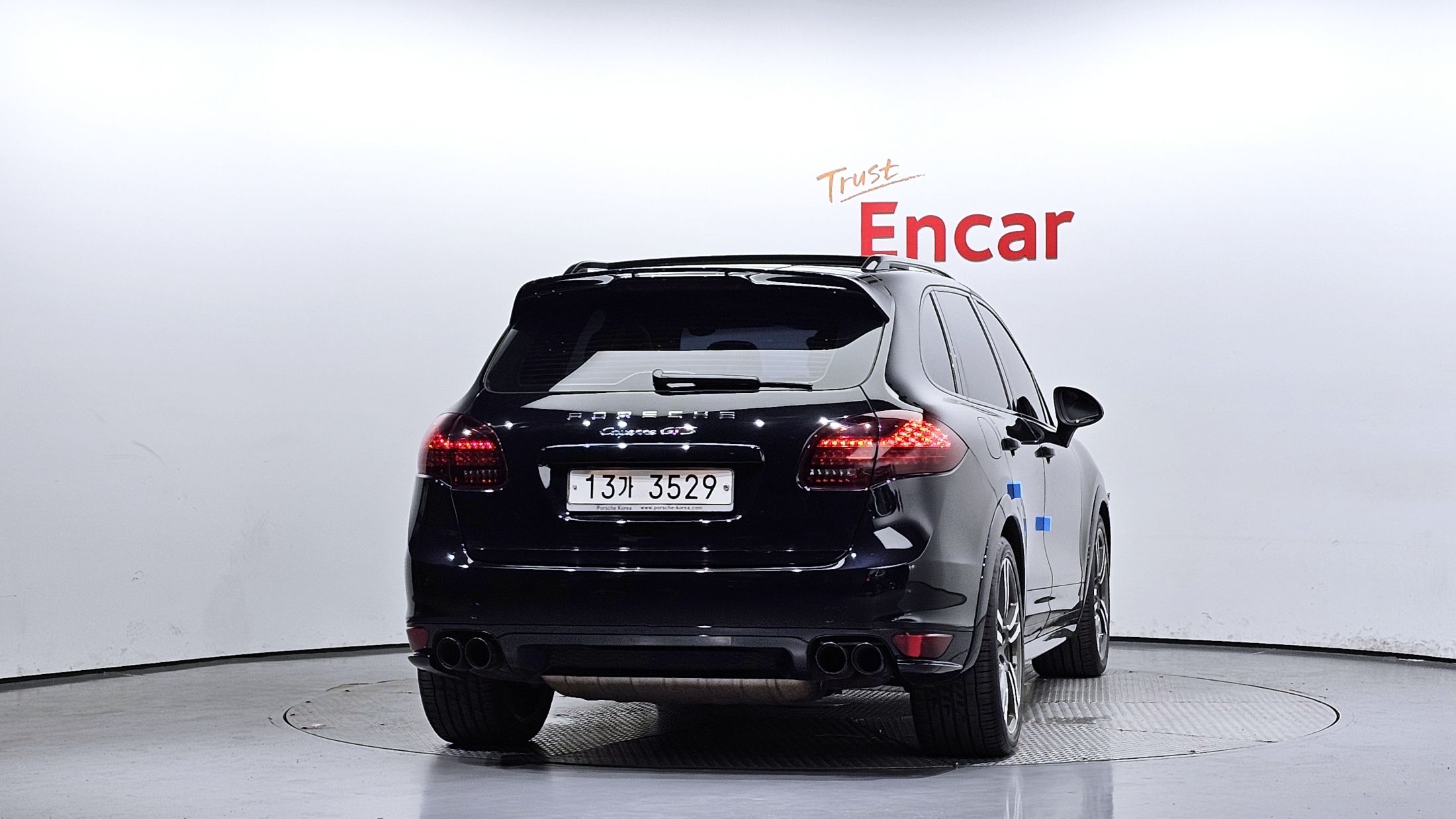 PORSCHE CAYENNE 2012