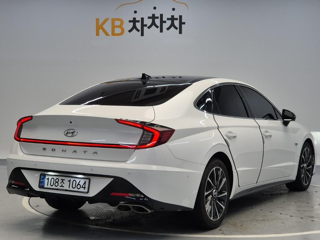 HYUNDAI SONATA DN8 2020
