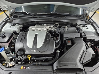 HYUNDAI GRANDEUR IG 2017