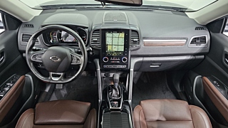 SAMSUNG QM6 2020