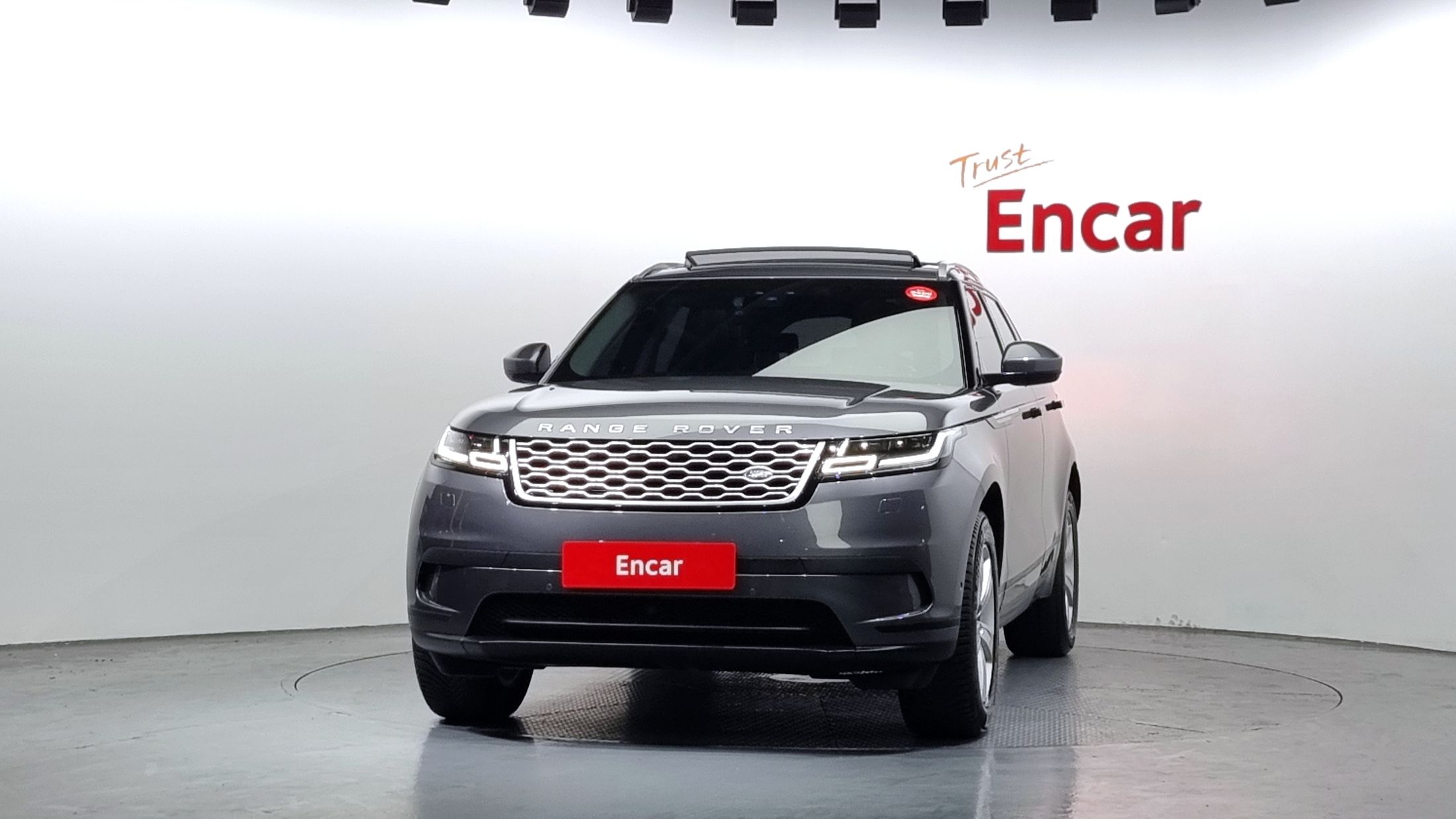 LAND ROVER RANGE ROVER VELAR 2019
