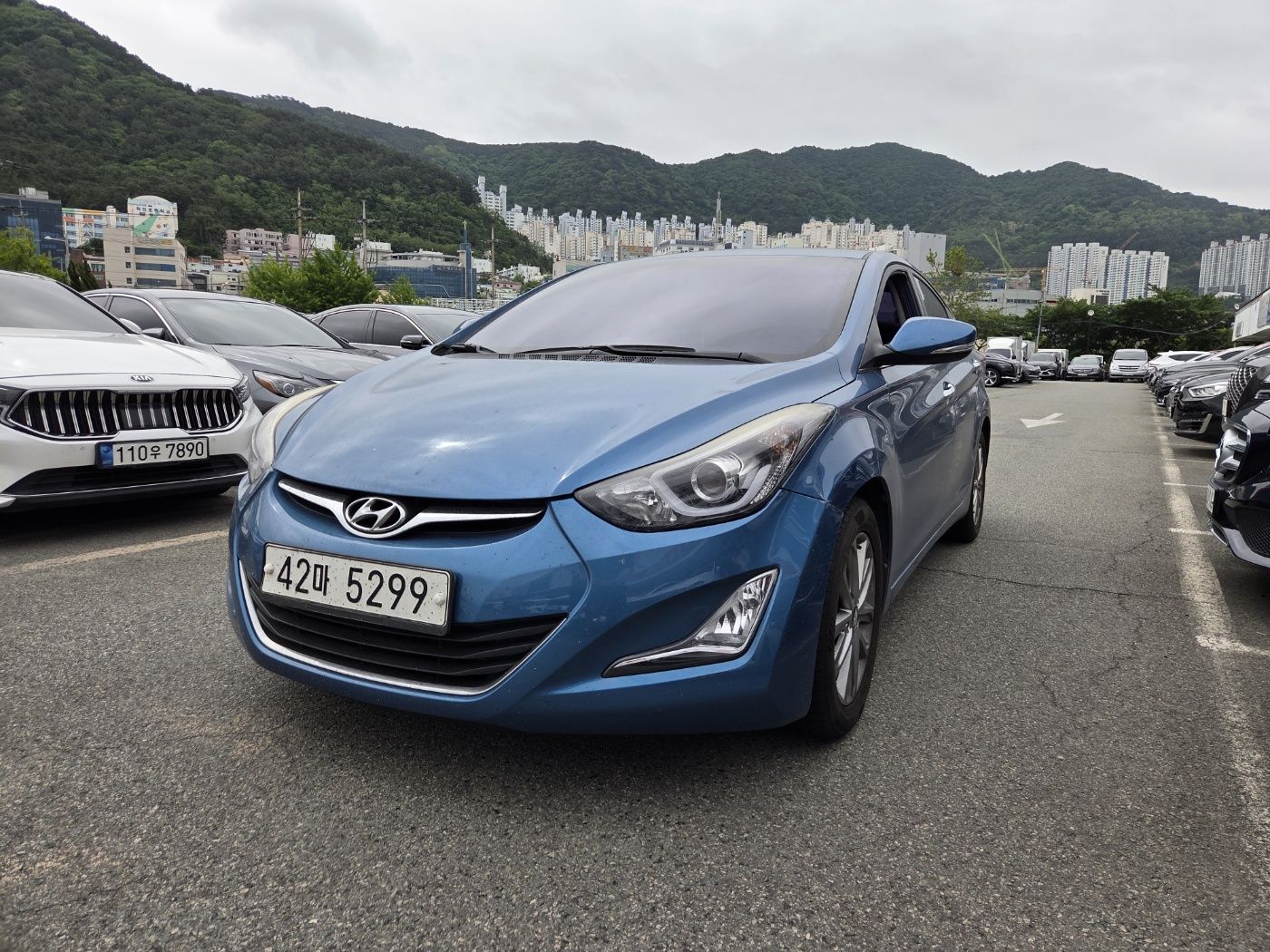 HYUNDAI AVANTE