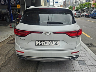 SAMSUNG QM6 2022