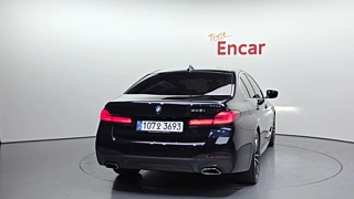 BMW 5-SERIES G30 2023