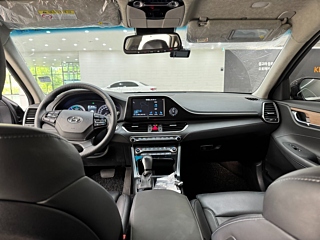 HYUNDAI GRANDEUR IG HYBRID 2018