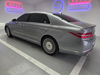 GENESIS G90 2020