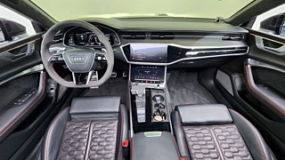 AUDI RS7 4K 2023
