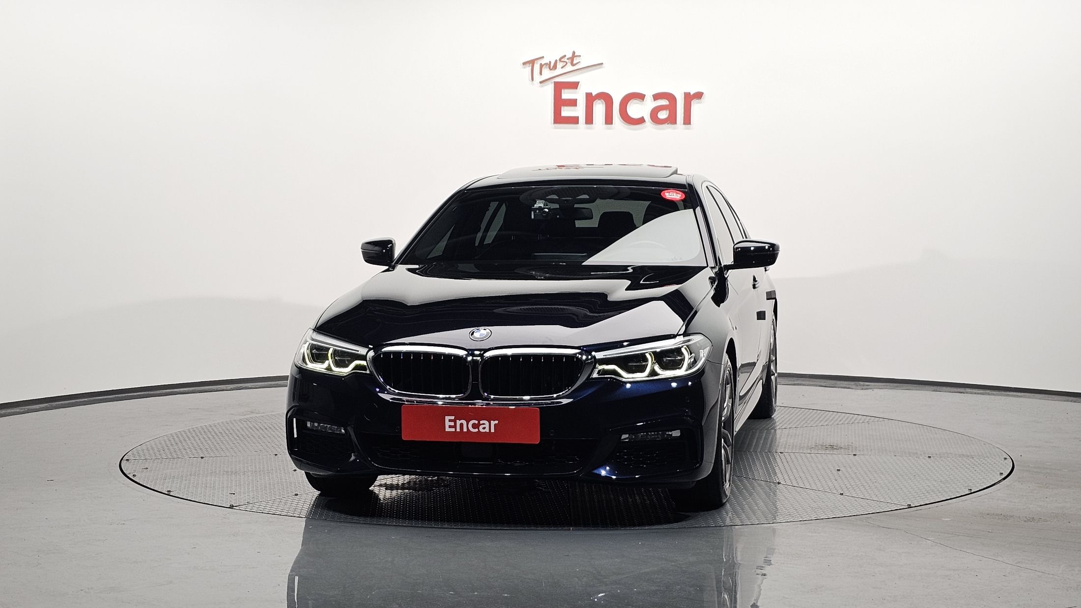 BMW 5-SERIES G30 2018
