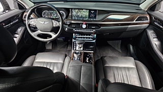 GENESIS EQ900 2017