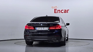 BMW 5-SERIES G30 2020