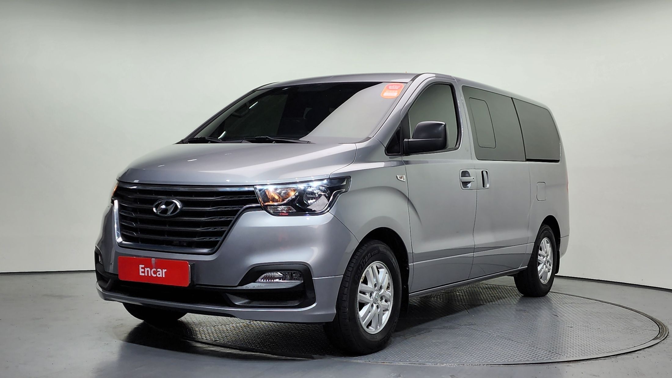 HYUNDAI STAREX GRAND 2020