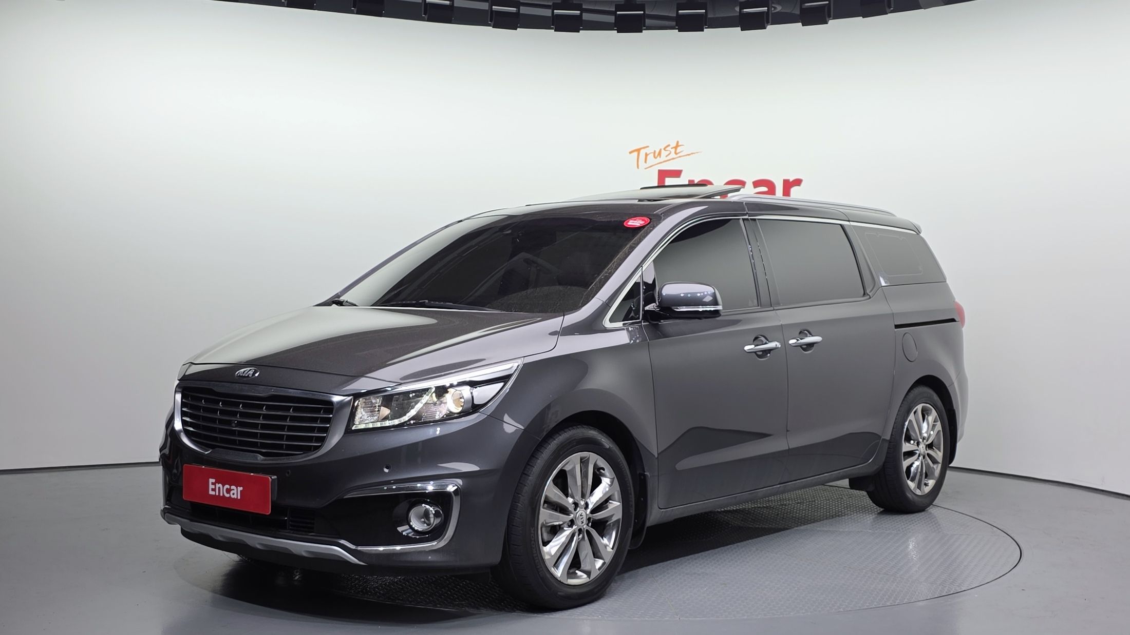 KIA CARNIVAL 2018