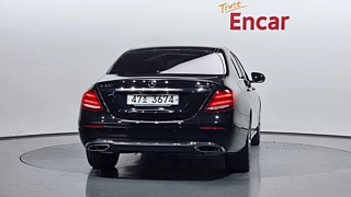 MERCEDES BENZ E-CLASS W213 2019