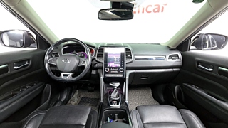 SAMSUNG QM6 2017