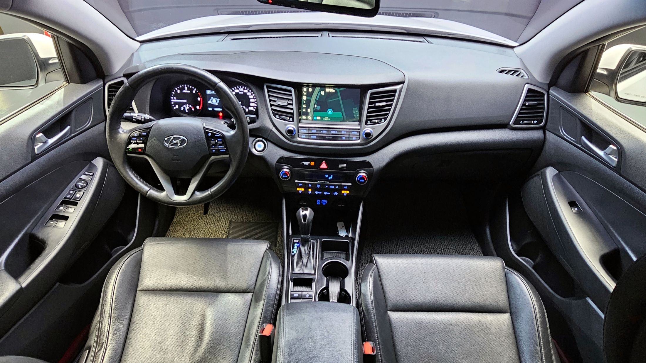 HYUNDAI TUCSON 2016
