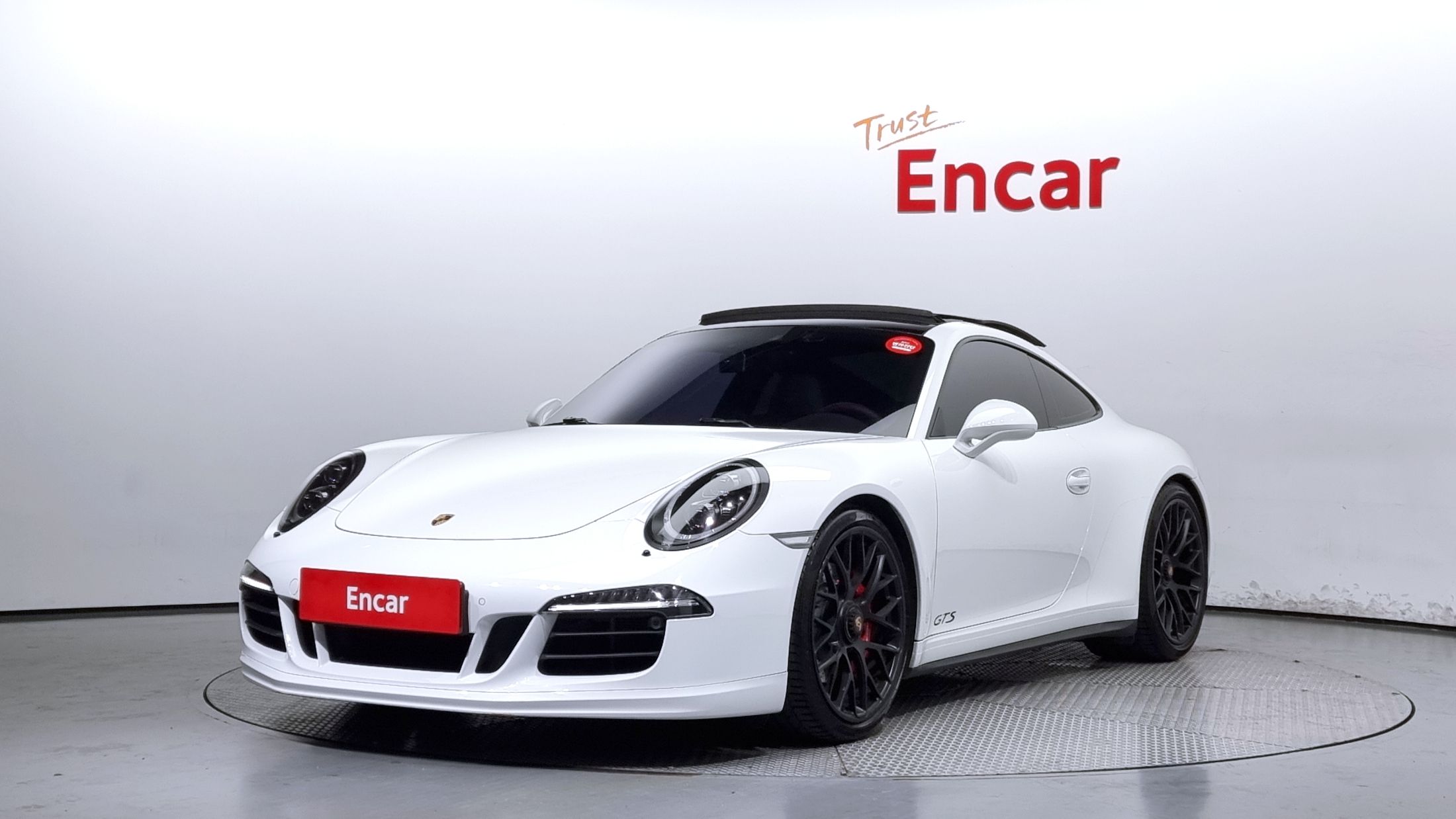 PORSCHE 911 2015