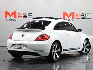 VOLKSWAGEN BEATLE 2016