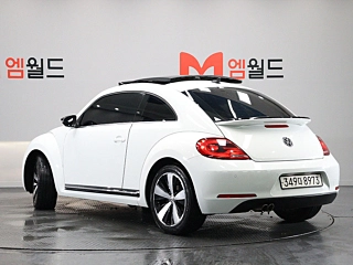 VOLKSWAGEN BEATLE 2016