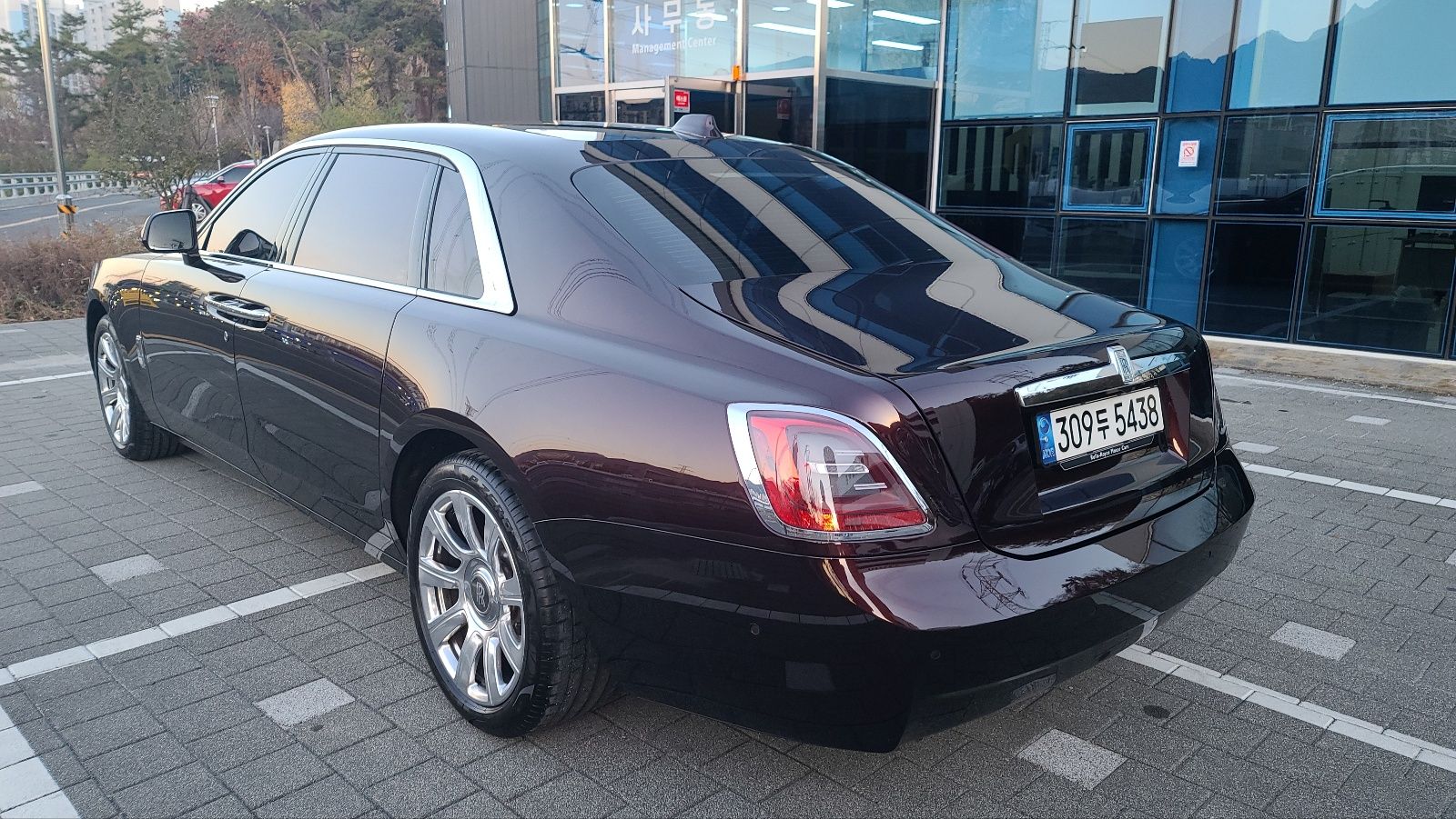 ROLLS ROYCE GHOST 2021